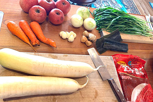 �L���`�̍ޗ�