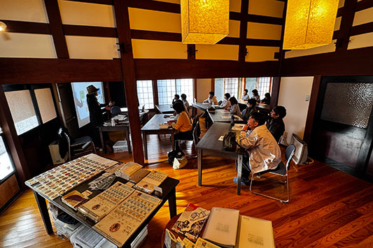 �X�g�[���V���b�v����