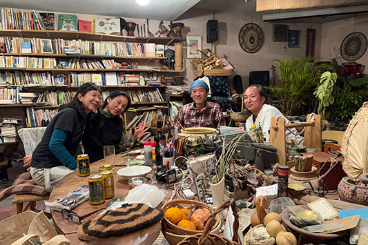 �I�[�K�j�b�N�Q�X�g�n�E�X �� �J�t�F OHANA in �䓇