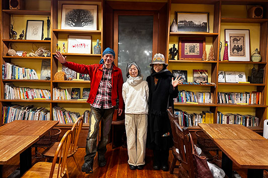 ���_�i�[�N�̒n���w�Z